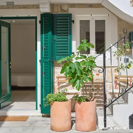 Heritage House In Varos Ferienhaus *